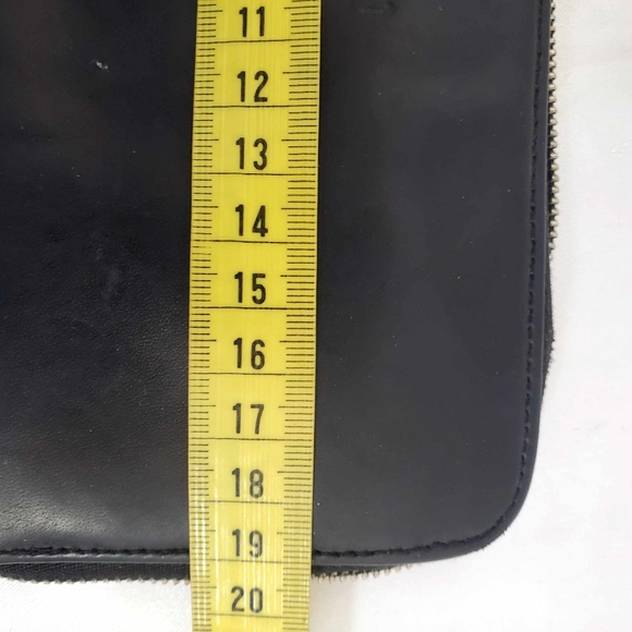 M0851 Black Leather Wallet - Picture 8 of 9